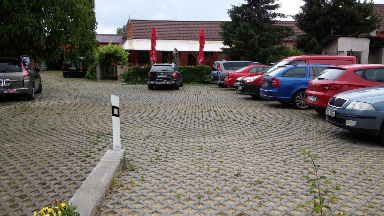 Hotel Privat Bohemia Šatov Esterno foto
