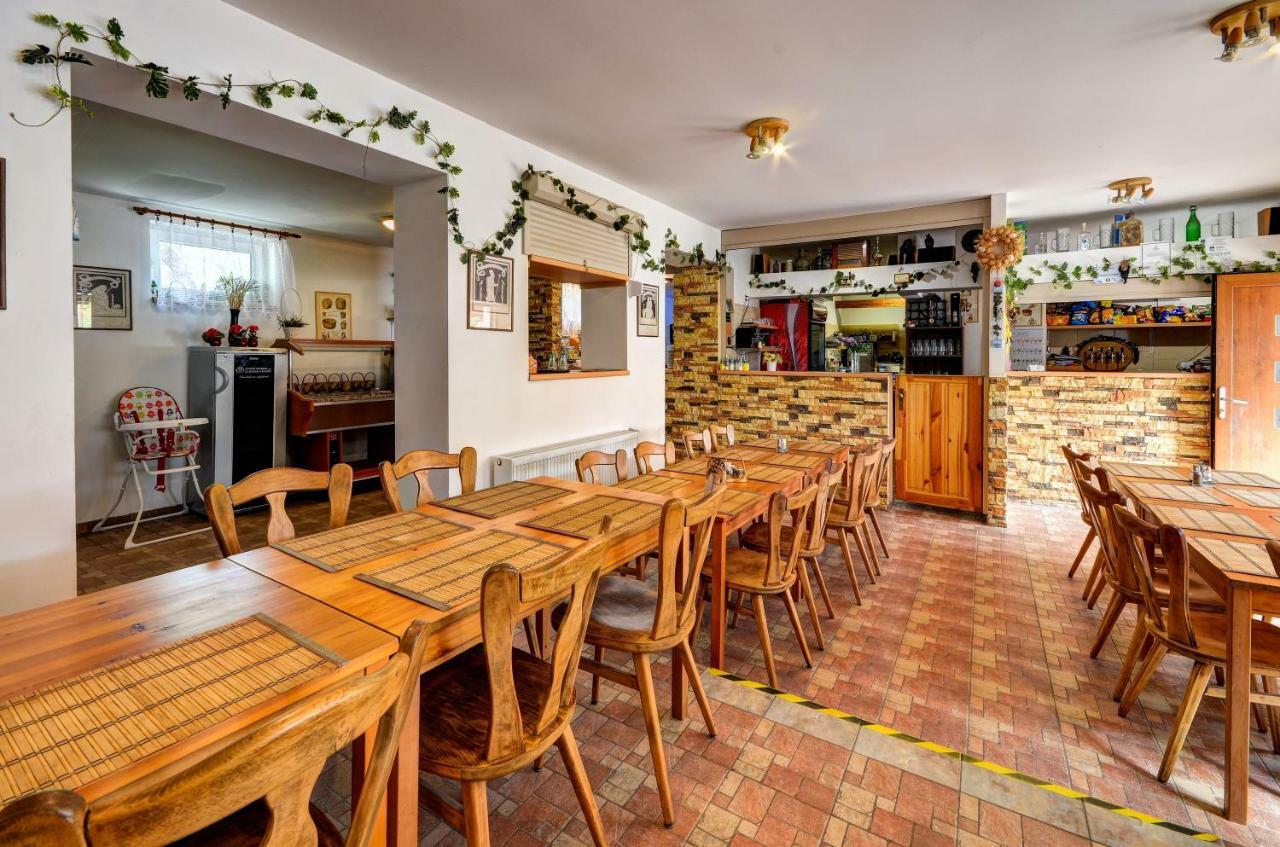 Hotel Privat Bohemia Šatov Esterno foto